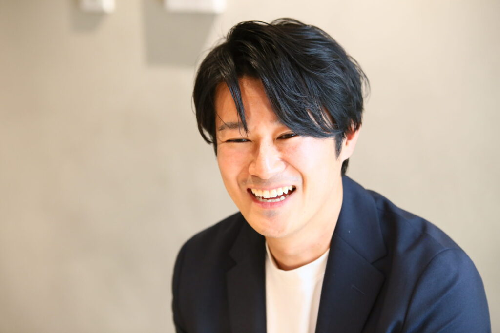 グローブ税理士事務所 代表税理士 茅根 幸祐 健太