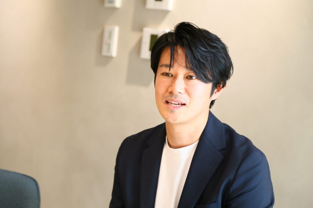 グローブ税理士事務所 代表税理士 茅根 幸祐 健太