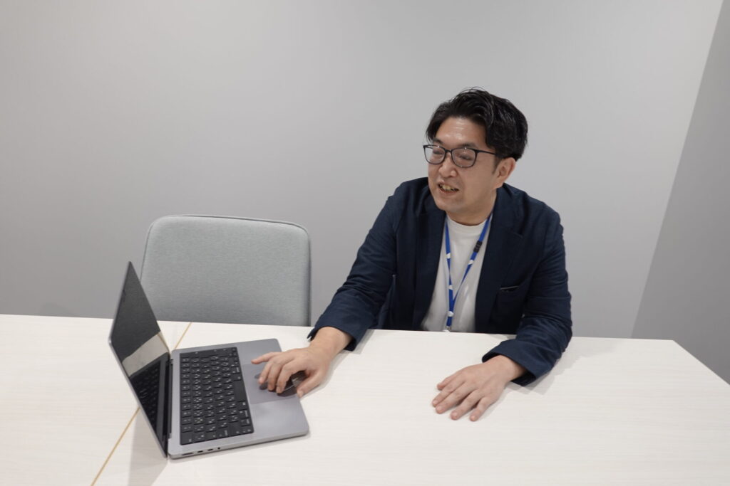 株式会社LayerX バクラク事業部パートナーアライアンス部　浦 亮介