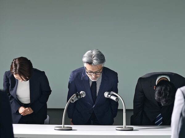 粉飾決算とは？その意味や粉飾の意図・手口、ばれた場合の影響や見抜き方など詳しく解説