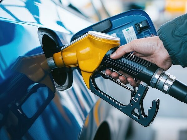 3/19からガソリン値下げ！政府が踏み切った「緊急的激変緩和措置」の全貌を徹底解説