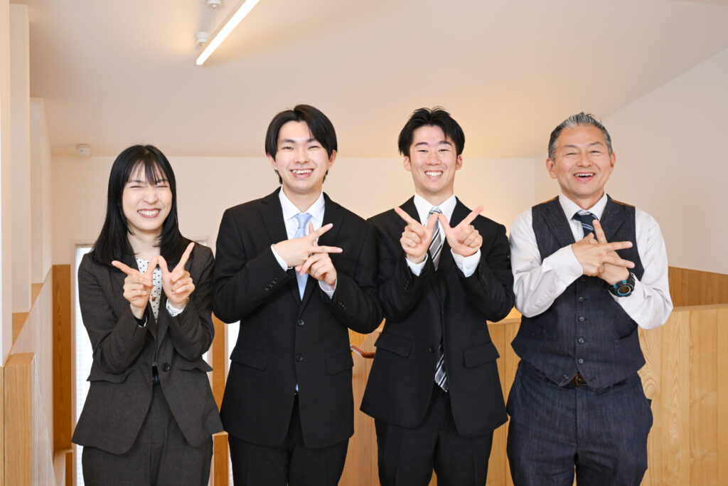 EEKCY SOLUTION株式会社