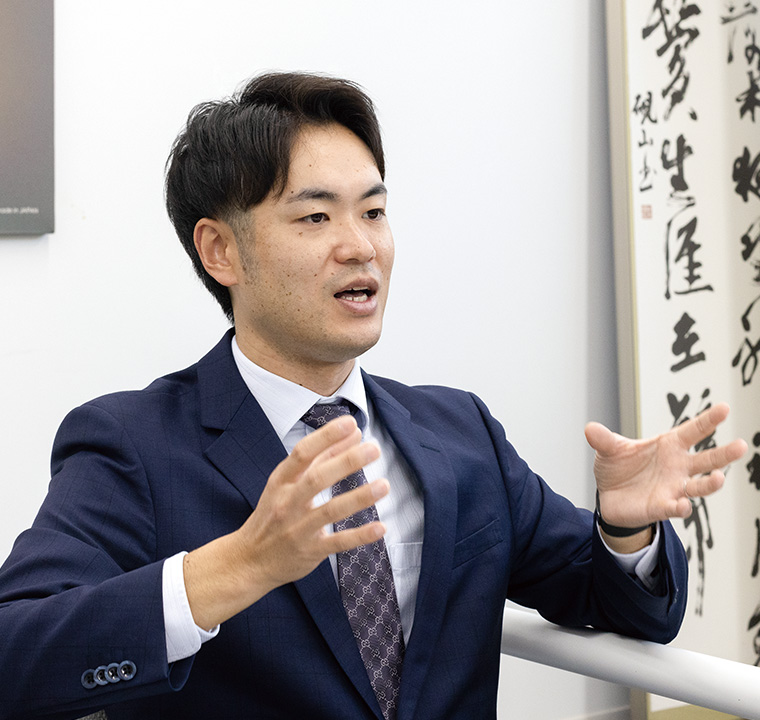 かわひと・こうへい